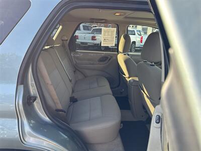 2006 Ford Escape XLT - Photo 18 - Millstadt, IL 62260