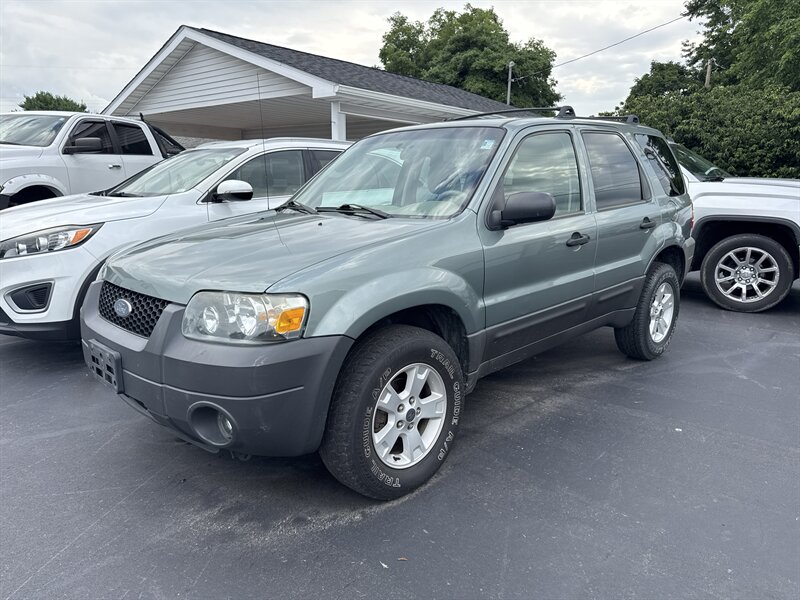 2006 Ford Escape XLT   - Photo 1 - Millstadt, IL 62260