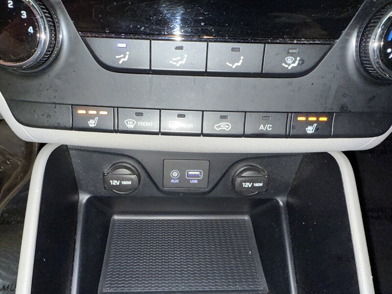 2016 Hyundai TUCSON Eco - Photo 15 - Cahokia, IL 62206