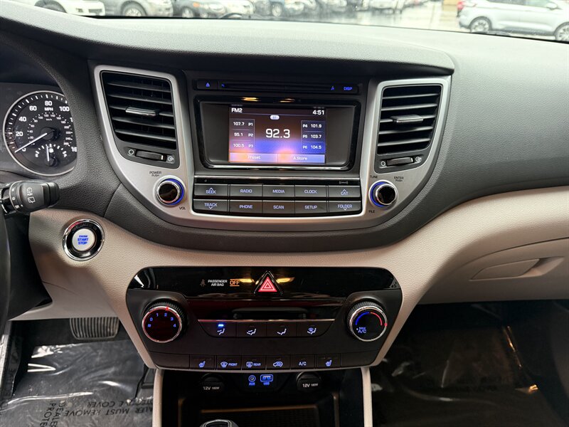 2016 Hyundai TUCSON Eco - Photo 13 - Cahokia, IL 62206