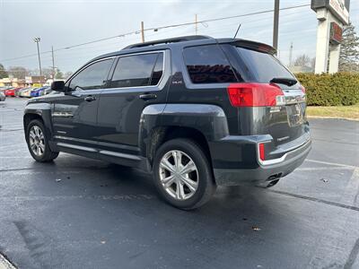 2017 GMC Terrain SLE-2   - Photo 5 - Fairview Heights, IL 62208