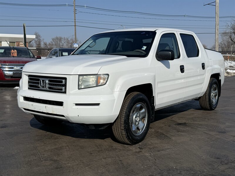 2006 Honda Ridgeline RT   - Photo 1 - Cahokia, IL 62206