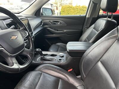 2018 Chevrolet Traverse Premier   - Photo 8 - Fairview Heights, IL 62208