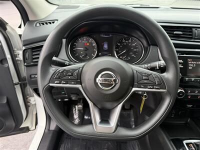 2018 Nissan Rogue Sport S   - Photo 12 - Cahokia, IL 62206