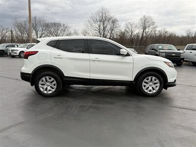 2018 Nissan Rogue Sport S   - Photo 6 - Cahokia, IL 62206