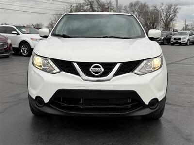 2018 Nissan Rogue Sport S   - Photo 8 - Cahokia, IL 62206