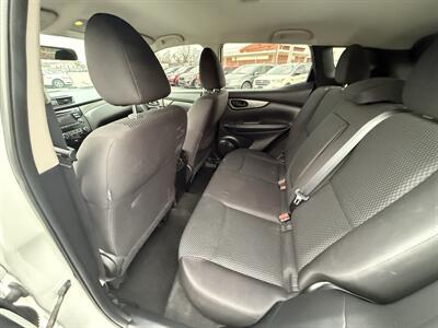 2018 Nissan Rogue Sport S   - Photo 10 - Cahokia, IL 62206