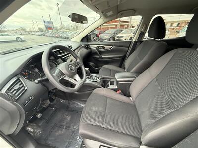 2018 Nissan Rogue Sport S   - Photo 9 - Cahokia, IL 62206