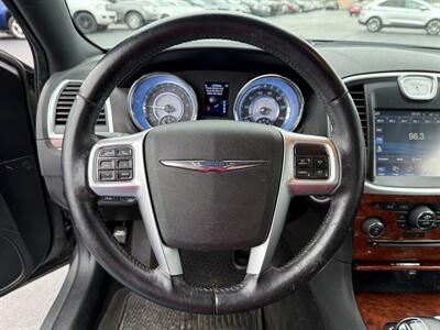 2012 Chrysler 300 Series Limited - Photo 12 - Cahokia, IL 62206