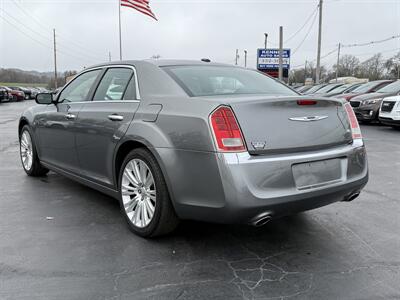 2012 Chrysler 300 Series Limited - Photo 7 - Cahokia, IL 62206