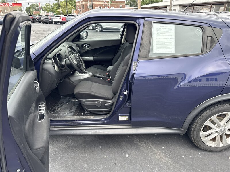 2017 Nissan Juke S - Photo 12 - Millstadt, IL 62260