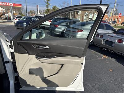 2020 Cadillac XT4 Premium Luxury - Photo 18 - Millstadt, IL 62260