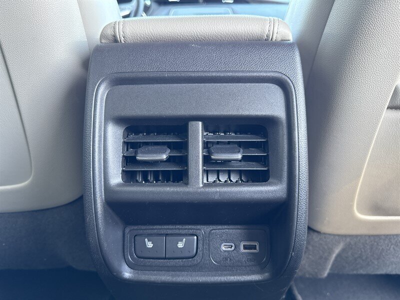 2020 Cadillac XT4 Premium Luxury - Photo 24 - Millstadt, IL 62260