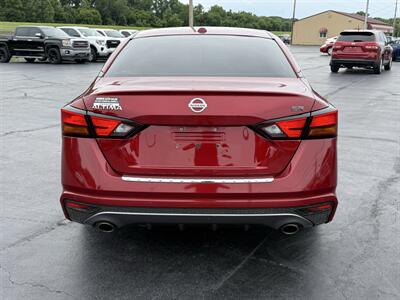 2020 Nissan Altima 2.5 SR - Photo 6 - Cahokia, IL 62206