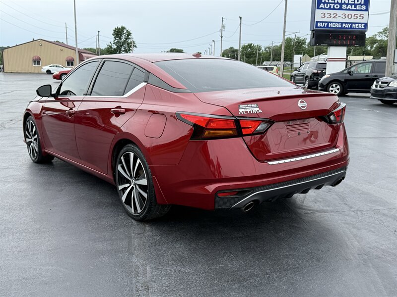 2020 Nissan Altima 2.5 SR - Photo 5 - Cahokia, IL 62206