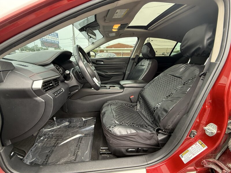 2020 Nissan Altima 2.5 SR - Photo 10 - Cahokia, IL 62206