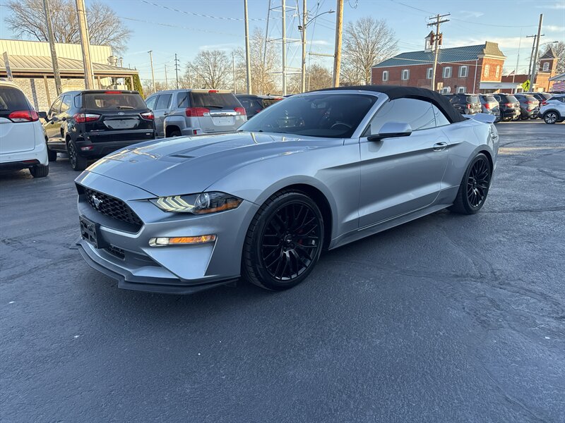2020 Ford Mustang EcoBoost Premium   - Photo 1 - Millstadt, IL 62260