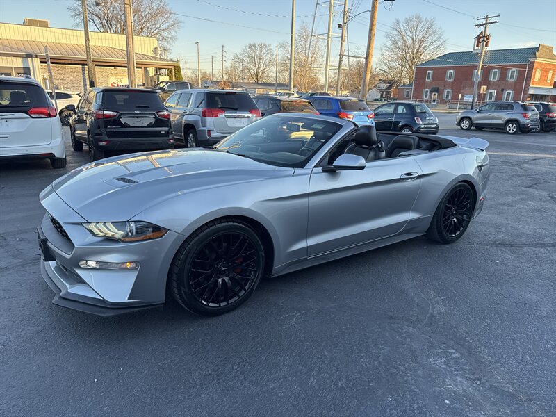 2020 Ford Mustang EcoBoost Premium - Photo 2 - Millstadt, IL 62260