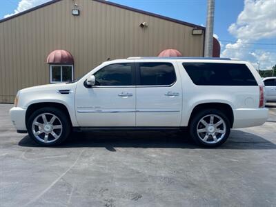2011 Cadillac Escalade ESV Premium   - Photo 8 - Cahokia, IL 62206