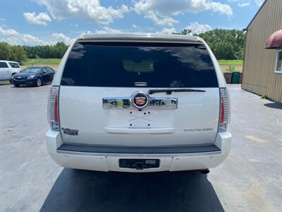 2011 Cadillac Escalade ESV Premium   - Photo 6 - Cahokia, IL 62206