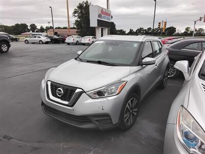 2020 Nissan Kicks SV   - Photo 2 - Cahokia, IL 62206