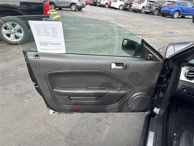 2007 Ford Mustang V6 Deluxe   - Photo 15 - Millstadt, IL 62260