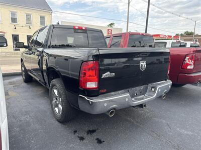 2016 RAM 1500 Big Horn   - Photo 4 - Millstadt, IL 62260