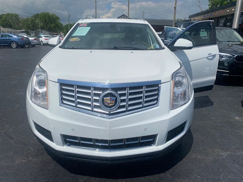2015 Cadillac SRX AWD Luxury Collection's photo