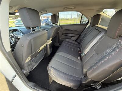 2015 Chevrolet Equinox LT   - Photo 10 - Cahokia, IL 62206
