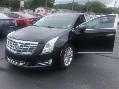 2013 Cadillac XTS Luxury Collection   - Photo 3 - Belleville, IL 62226