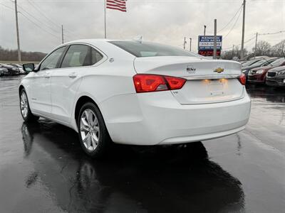 2018 Chevrolet Impala LT   - Photo 3 - Cahokia, IL 62206