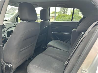 2018 Chevrolet Trax LS   - Photo 9 - Fairview Heights, IL 62208