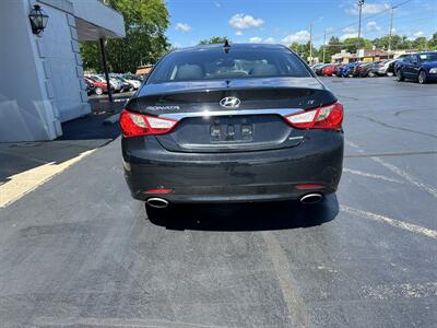 2011 Hyundai SONATA SE 2.0T   - Photo 6 - Fairview Heights, IL 62208