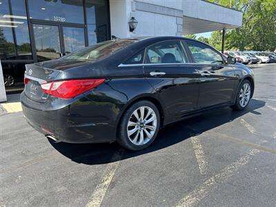 2011 Hyundai SONATA SE 2.0T   - Photo 4 - Fairview Heights, IL 62208