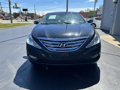 2011 Hyundai SONATA SE 2.0T   - Photo 5 - Fairview Heights, IL 62208