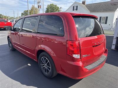 2014 Dodge Grand Caravan SE   - Photo 3 - Millstadt, IL 62260
