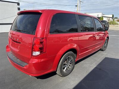 2014 Dodge Grand Caravan SE   - Photo 4 - Millstadt, IL 62260