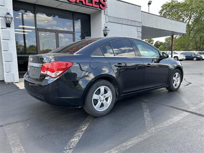 2016 Chevrolet Cruze Limited 1LT Auto   - Photo 4 - Fairview Heights, IL 62208