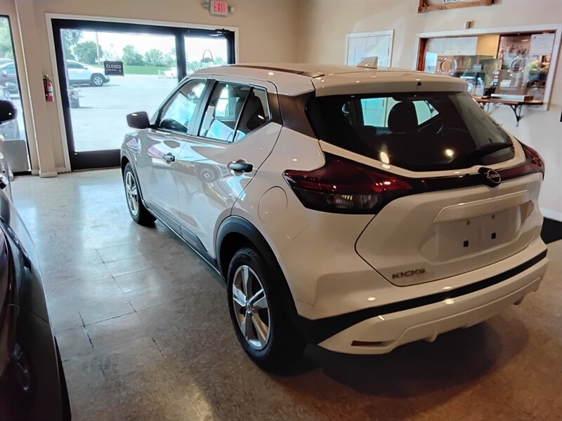 2024 Nissan Kicks S - Photo 4 - Cahokia, IL 62206