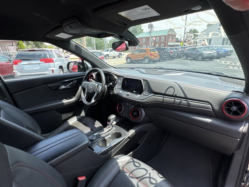 2021 Chevrolet Blazer RS - Photo 11 - Millstadt, IL 62260