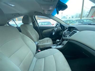 2013 Chevrolet Cruze 1LT Auto   - Photo 7 - Belleville, IL 62226