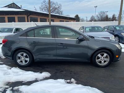2013 Chevrolet Cruze 1LT Auto   - Photo 4 - Belleville, IL 62226