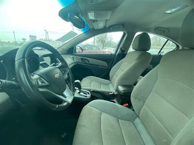 2013 Chevrolet Cruze 1LT Auto   - Photo 6 - Belleville, IL 62226