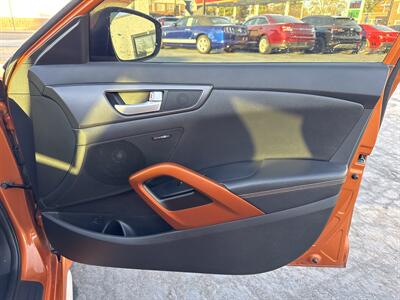 2016 Hyundai Veloster Turbo - Photo 18 - Millstadt, IL 62260