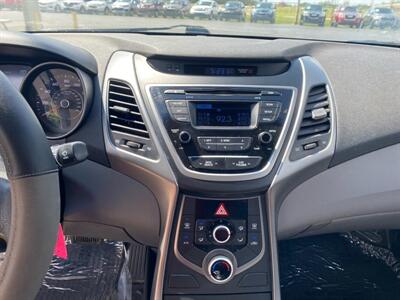2016 Hyundai ELANTRA SE   - Photo 13 - Cahokia, IL 62206