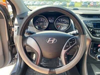 2016 Hyundai ELANTRA SE   - Photo 12 - Cahokia, IL 62206