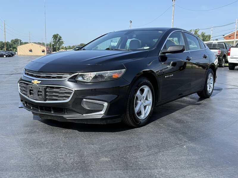 2016 Chevrolet Malibu LS Fleet   - Photo 1 - Cahokia, IL 62206