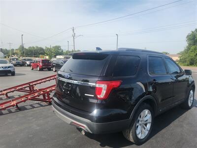 2016 Ford Explorer XLT   - Photo 3 - Cahokia, IL 62206