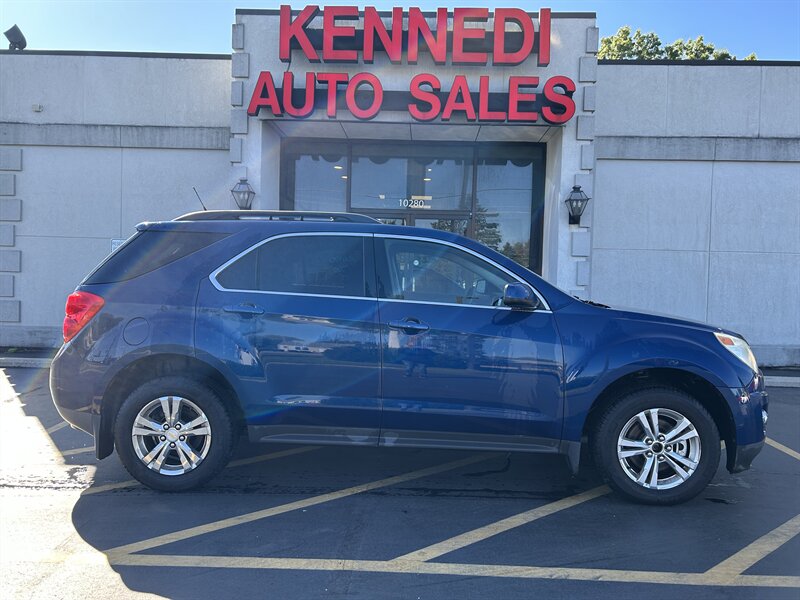 2010 Chevrolet Equinox LT   - Photo 1 - Fairview Heights, IL 62208