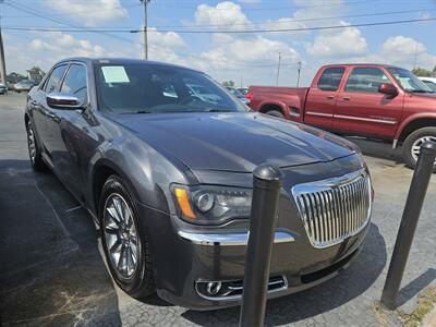 2013 Chrysler 300C   - Photo 3 - Belleville, IL 62223